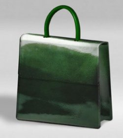 Model in green pig leather